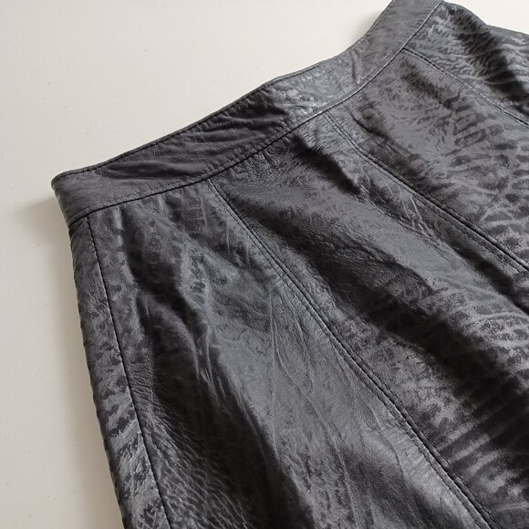 Marquis Vintage Leather Animal Pattern Maxi Skirt - Picture 4 of 16